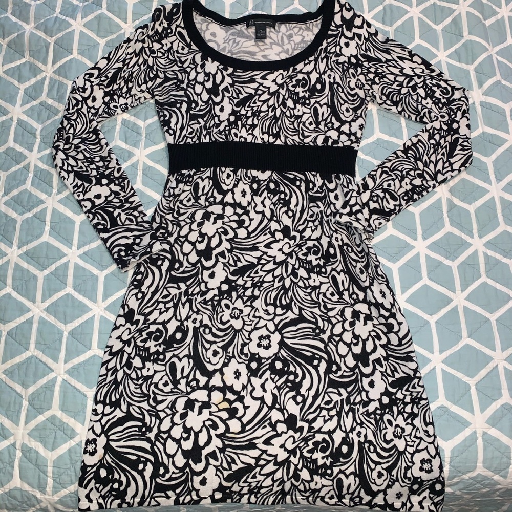 INC Black & White sweater dress